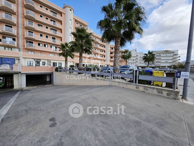 Garage/posto auto in residenziale in Via Aldo Moro