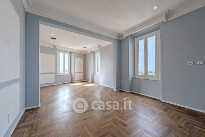 Appartamento in residenziale in Scali D'Azeglio