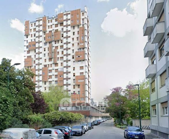 Appartamento in residenziale in Via Leonida Bissolati