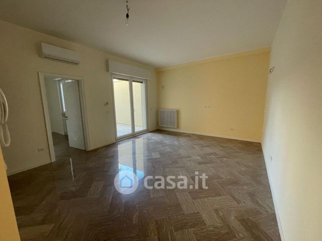 Appartamento in residenziale in Via Giovanni Boccaccio 66