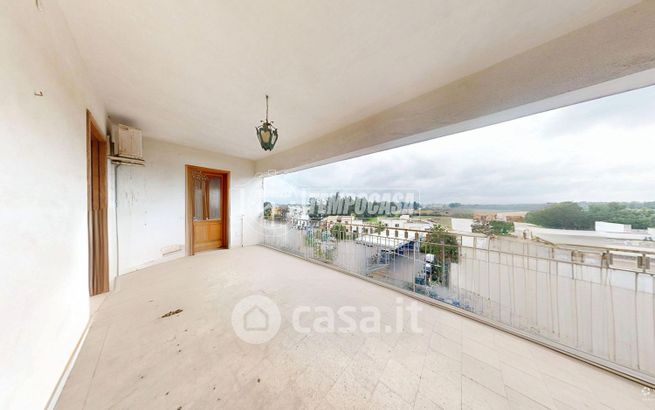 Appartamento in residenziale in Via Corigliano 80