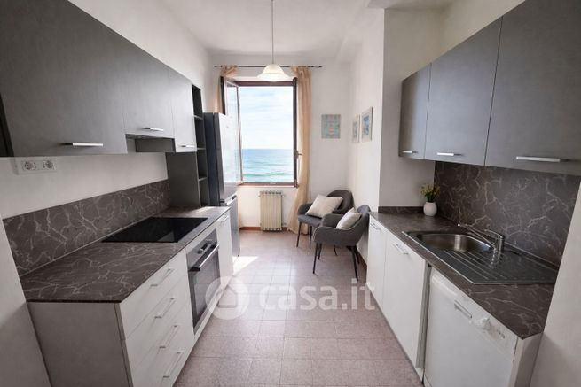 Appartamento in residenziale in Via Mameli 16