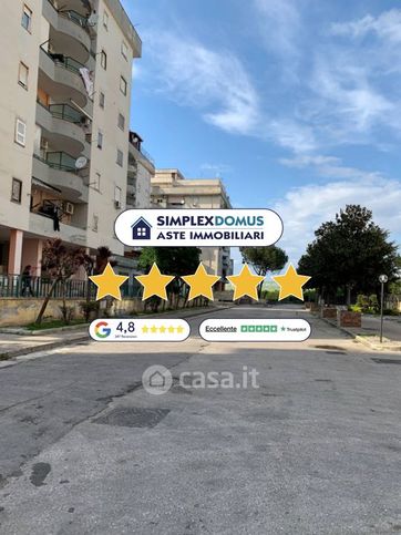 Appartamento in residenziale in Via Enrico de Nicola