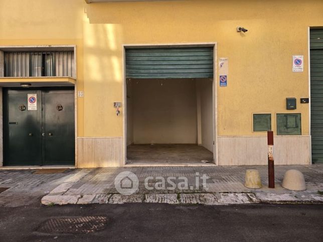 Garage/posto auto in residenziale in Via Quintino Sella 35