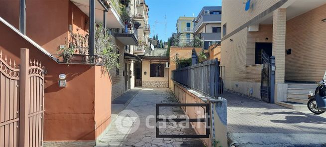 Appartamento in residenziale in Via Ilario Alibrandi 24