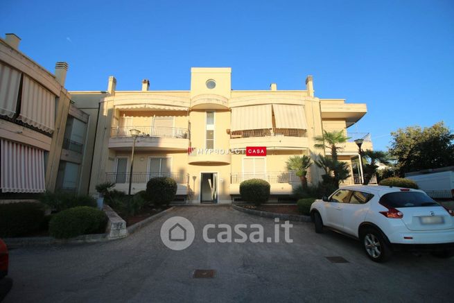 Appartamento in residenziale in Via Alessandro Marinosci
