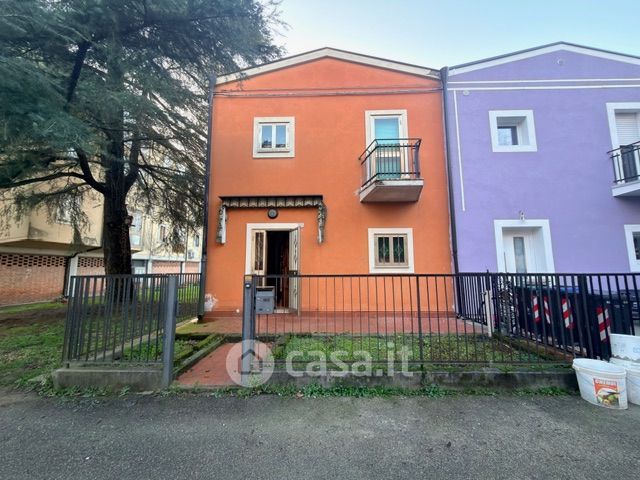 Villetta a schiera in residenziale in Via Ludovico Muratori