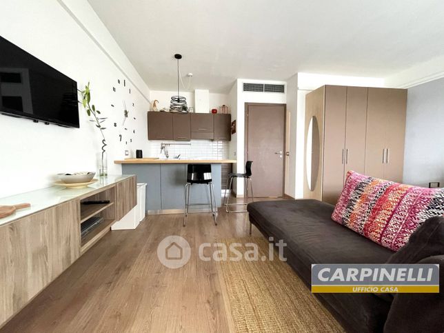 Appartamento in residenziale in Via Alessandro Volta 98