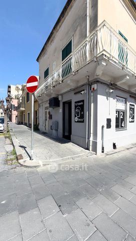 Negozio/locale commerciale in commerciale in Via Matteo Nardi