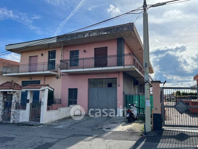 Appartamento in residenziale in Via luigi settembrini 129