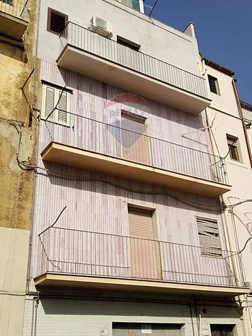 Appartamento in residenziale in Via Mauro 1