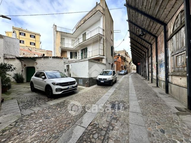 Appartamento in residenziale in Via Grazia Deledda 81