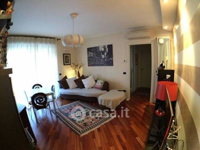 Appartamento in residenziale in Via Trieste 5