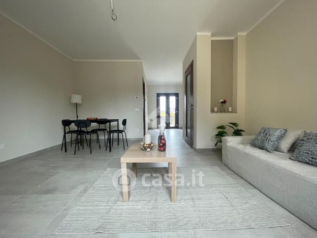 Villetta a schiera in residenziale in Piazza Maria Montessori