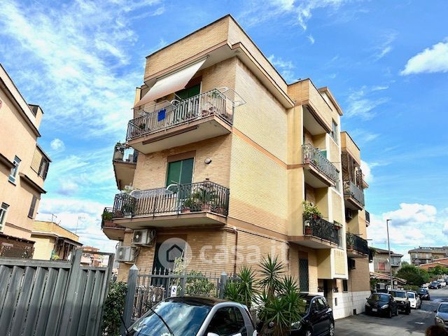 Appartamento in residenziale in Via degli Orti della Magliana