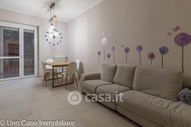 Appartamento in residenziale in Via Diverio 4