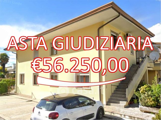 Appartamento in residenziale in Via Trieste 30
