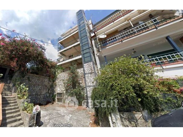 Appartamento in residenziale in Via Otto Geleng 65