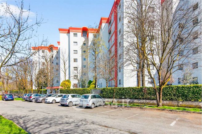 Appartamento in residenziale in Largo Rovedine