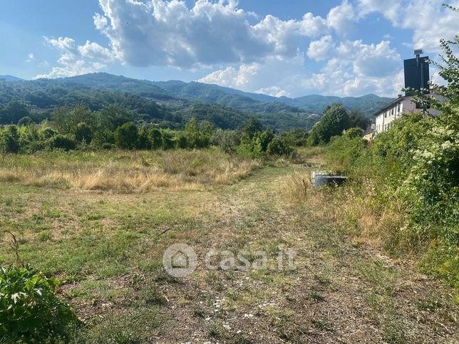 Terreno agricolo in commerciale in 