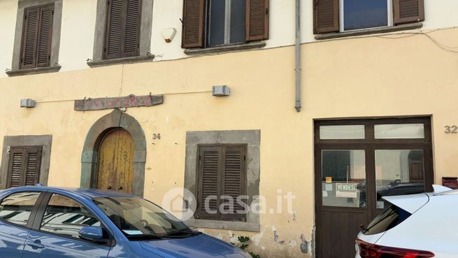 Attivitã /licenza (con o senza mura) in commerciale in Via Sproni 24
