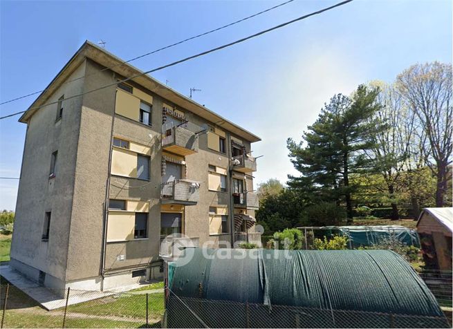 Appartamento in residenziale in Via Francesco Lovati 43