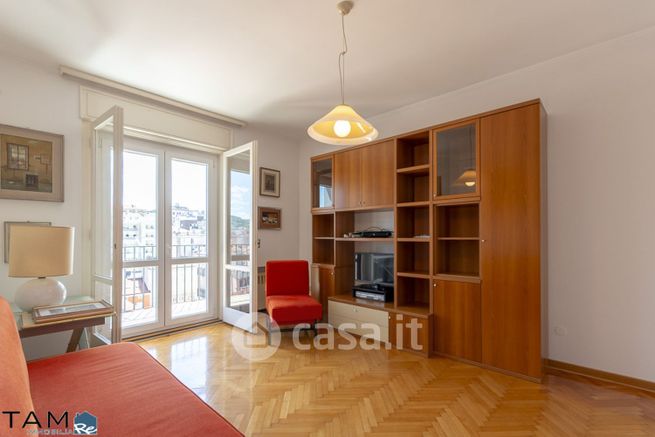 Appartamento in residenziale in Via Panfilo Castaldi 5