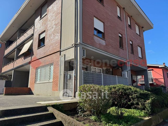 Appartamento in residenziale in Via U. Foscolo