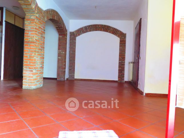 Appartamento in residenziale in Via Massimo D'Azeglio 34