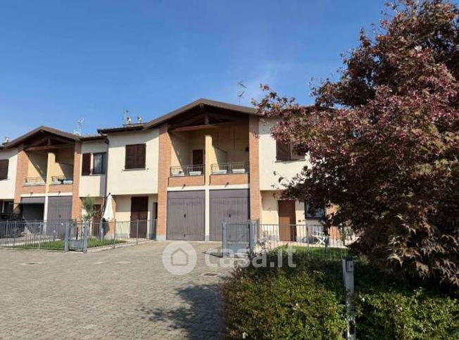 Villetta a schiera in residenziale in Via Leonardo Da Vinci