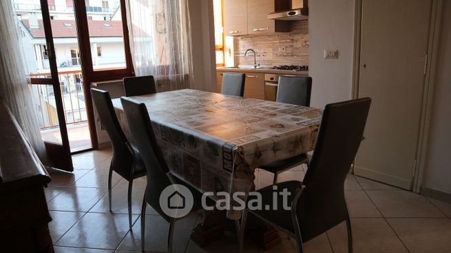 Appartamento in residenziale in Via Cogne 21