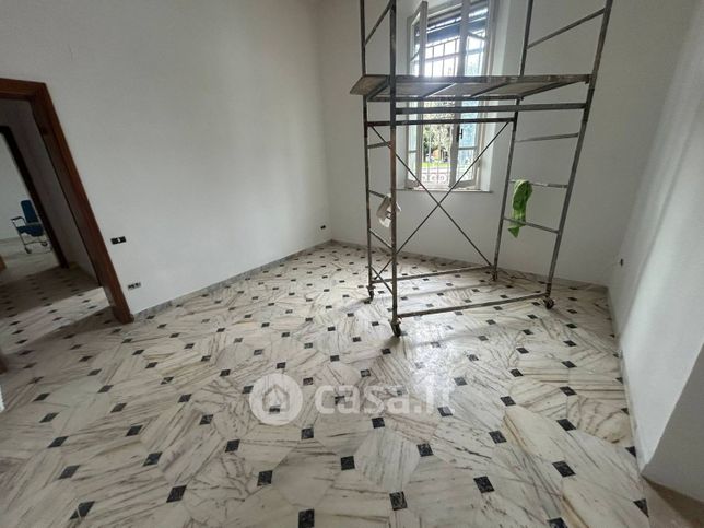 Casa indipendente in residenziale in Via Emilio Scauro 10