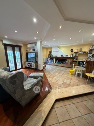 Villetta a schiera in residenziale in Via Luigi Mazzesi