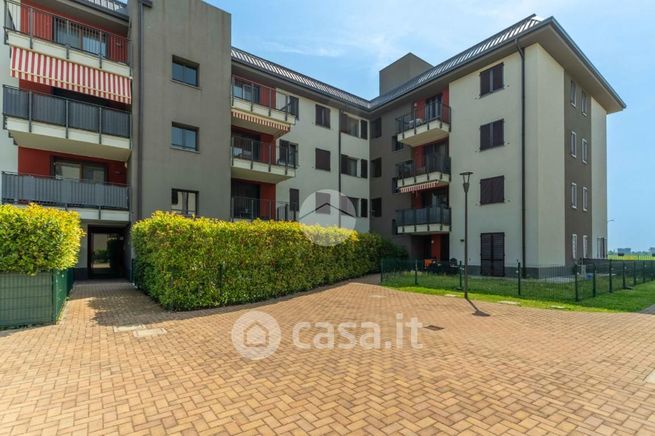 Appartamento in residenziale in Via Romeo Salvini 5