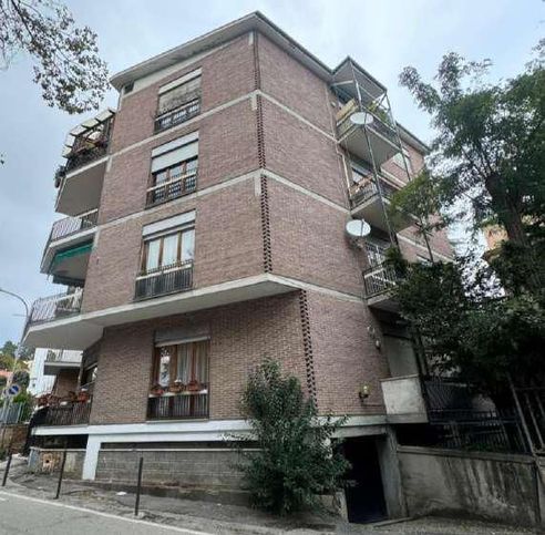 Appartamento in residenziale in Via Raffaele Paolucci 8