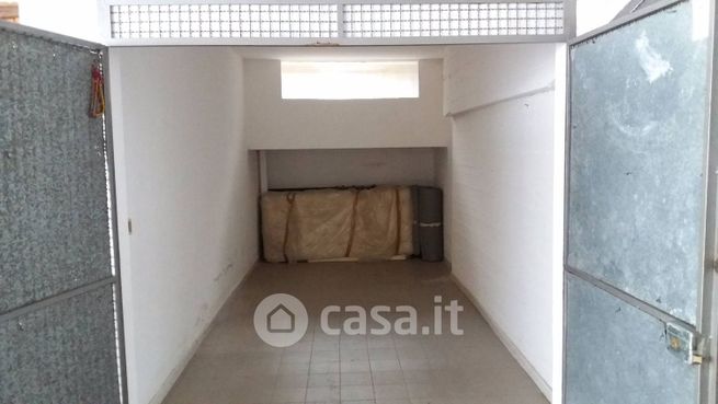 Garage/posto auto in residenziale in Via Francesco Carnelutti