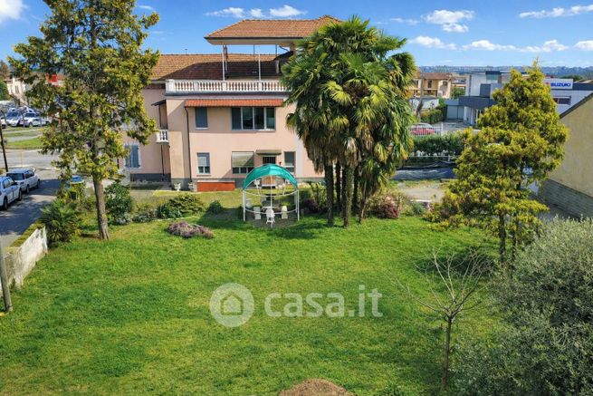 Appartamento in residenziale in Via Fratelli Cairoli 1