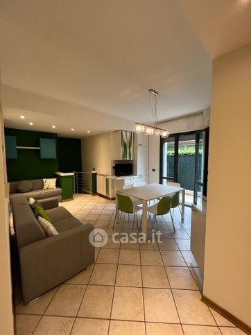 Appartamento in residenziale in Viale Cristoforo Colombo