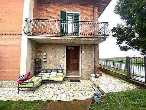 Casa indipendente in residenziale in SP304 189