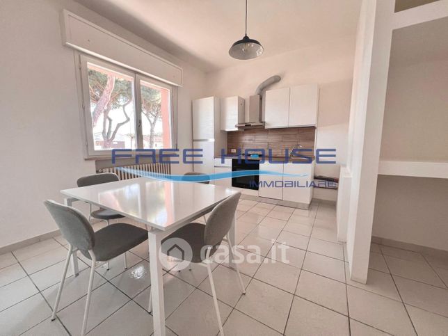 Casa indipendente in residenziale in Via Caduti per la LibertÃ  232