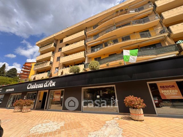 Appartamento in residenziale in Via Circumvallazione