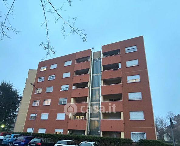 Appartamento in residenziale in Via Monte Cornagera