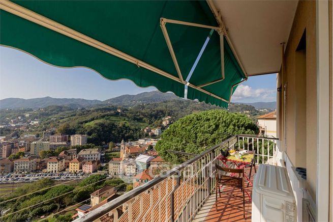 Appartamento in residenziale in Via Fratelli Gazzo 10