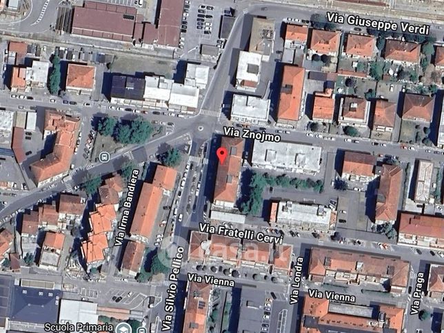 Box/posto auto in residenziale in Via Silvio Pellico 5