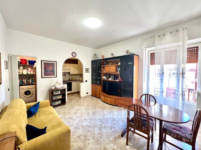 Appartamento in residenziale in Via delle Rose
