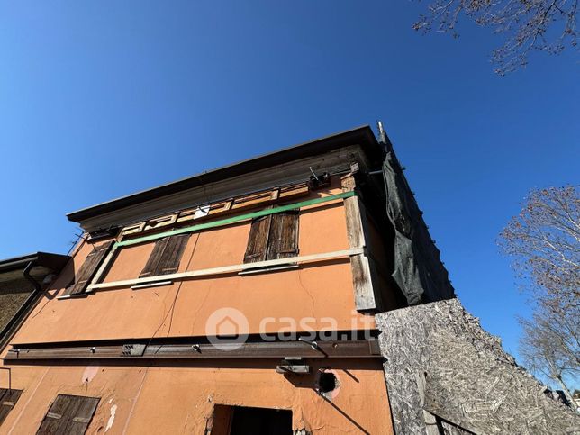 Casa bi/trifamiliare in residenziale in Via Rinaldo Carniello