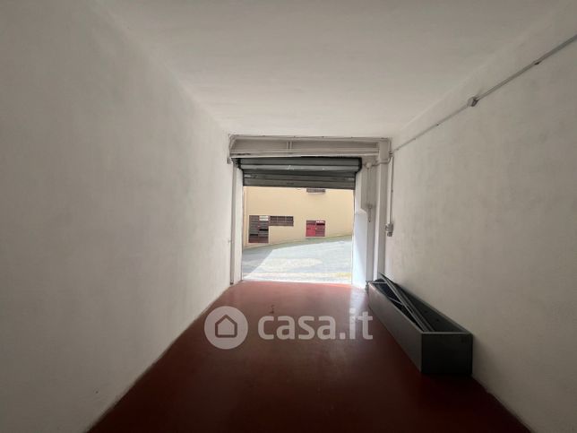 Box/posto auto in residenziale in Via Gela