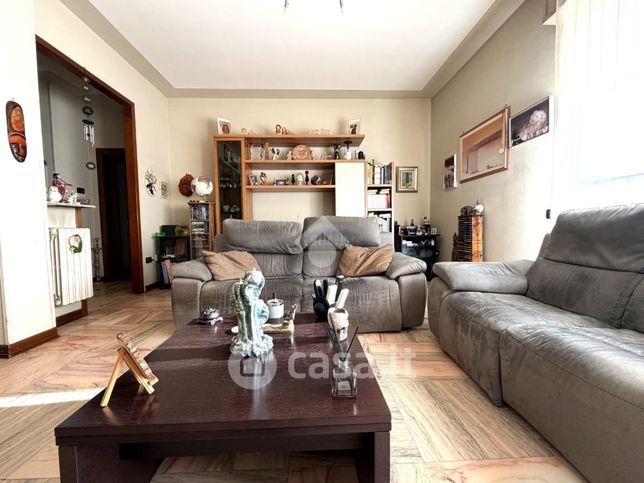 Appartamento in residenziale in Via Giuseppina 12