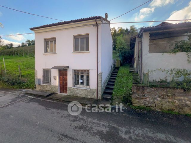 Casa indipendente in residenziale in Via M. Giorgi 26