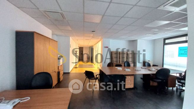 Ufficio in commerciale in Via Giuseppe Mazzini 19